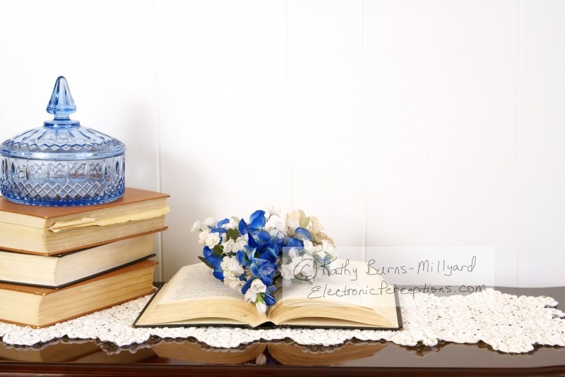 Stock Photo: Home Decor - by Kathy Burns-Millyard